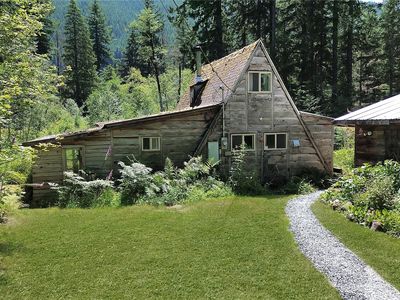 290 Skate Creek Road N