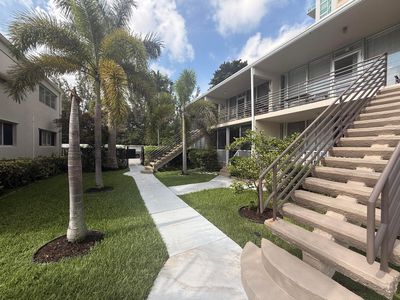 901 N Birch Road #7D