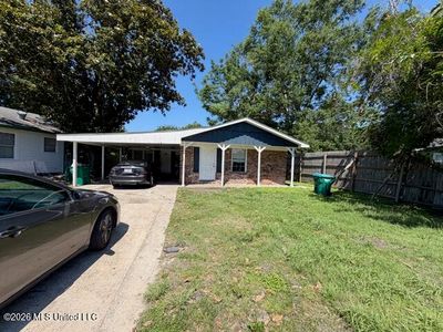 1209 36th Ave