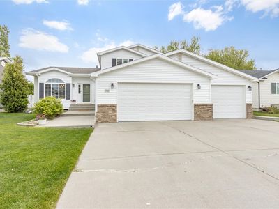3722 Glantz Dr