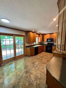 443 Lansing Rd
