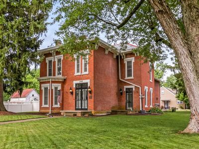 245 S Main St