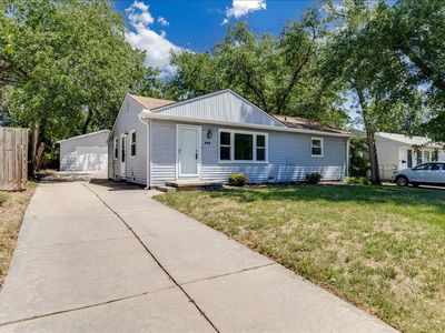 930 N Westview Dr