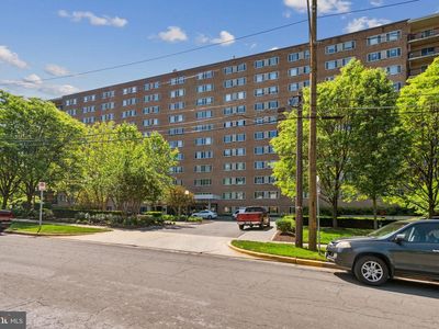 1900 Lyttonsville Rd APT 718