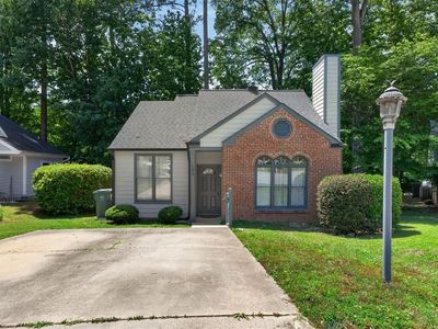 105 Ellsworth Pl