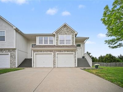 Property at 7537 McCoy St, Shawnee, KS