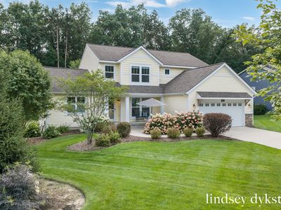 4238 Oak Timbers Dr NE