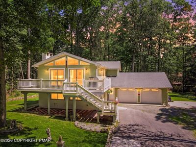 1055 Hunter Dr