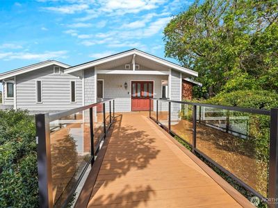 209 Bayside Road