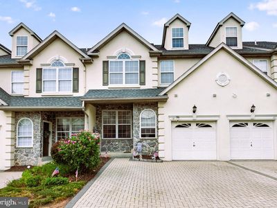 110 Meadow View Ln
