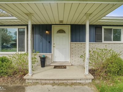 Property at 1032 Summer St, Algonac, MI