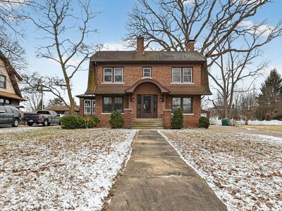 Property at 215 Prospect Ave, Streator, IL