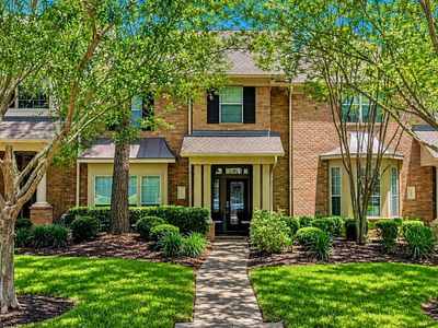 54 Ginger Jar St