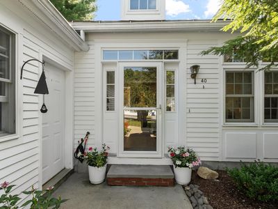 40 Windsor Court