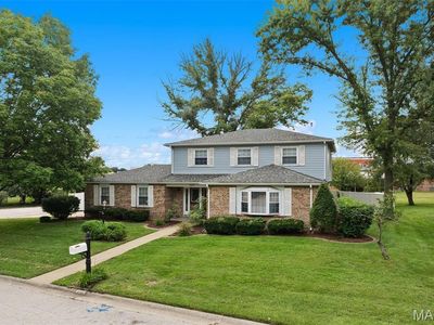 537 Windrift Dr