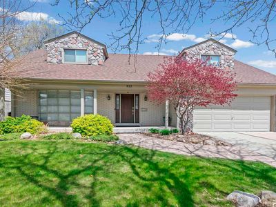 812 Moorland Dr