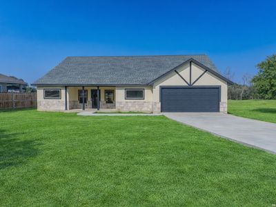 185 E Medium Meadow