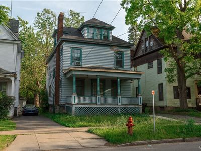 114 Victoria Pl
