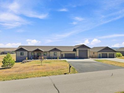 19242 Iron Horse Cir