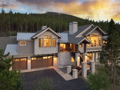 1129 Discovery Hill Dr