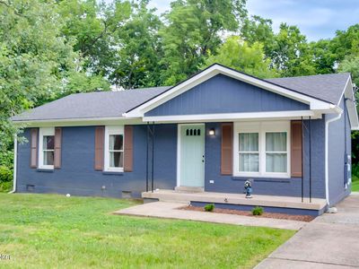 213 Short St