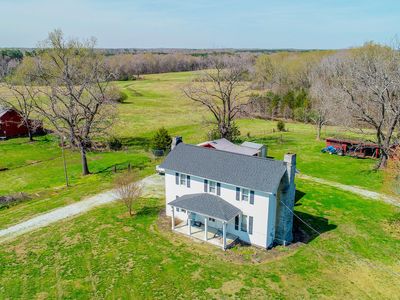 1001 Charlie Reade Rd