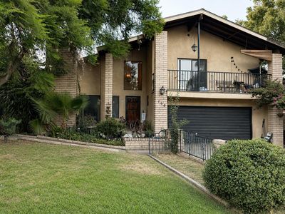 100 Heatherwood Court