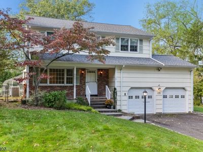 25 Wardle Ave