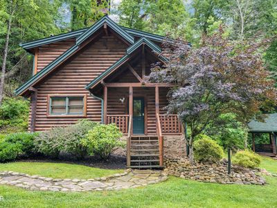644 Gatlinburg Falls Way