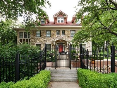 3816 Locust St