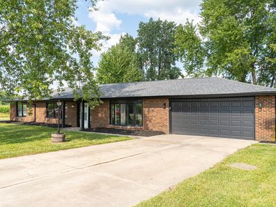 9290 S County Road 200 W