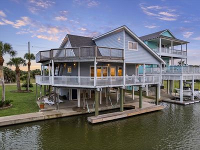 4105 Nueces Dr