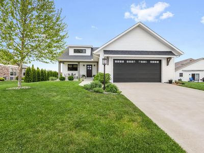 1617 Autumn Blaze Ln