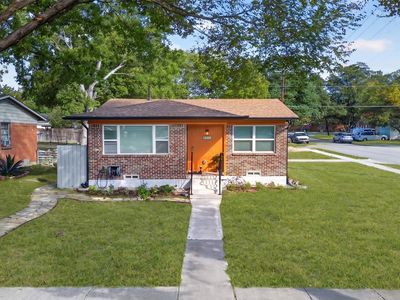 421 Wallace Dr