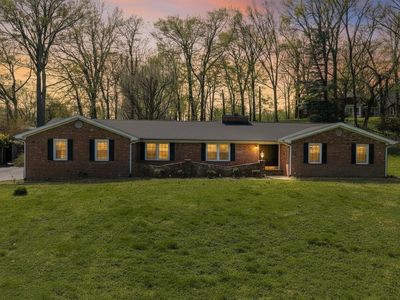 840 Woodspoint Dr