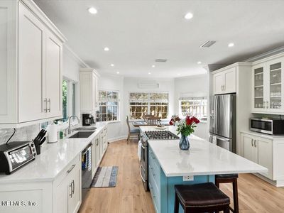 251 OCEANFOREST Drive N