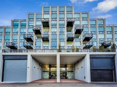 61 W 15th St APT 707