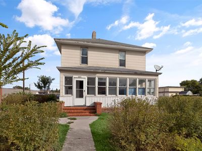323 1st Ave SW