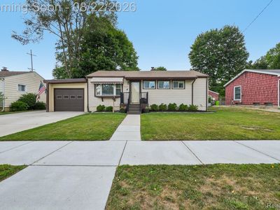 729 Woodbine Dr