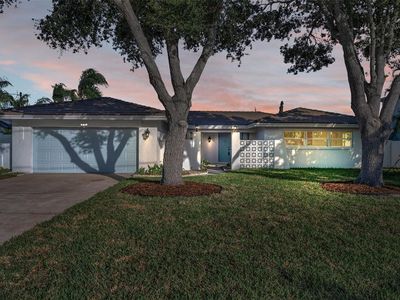 1695 Clearwater Harbor Dr