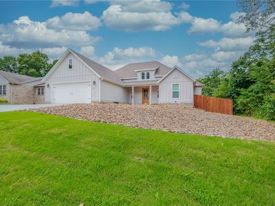 9 Clevedon Cir