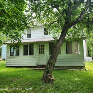 195 Maple St