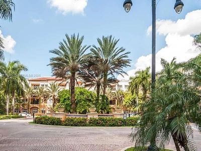 16100 Emerald Estates Dr APT 284