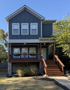 1800B Seminary St
