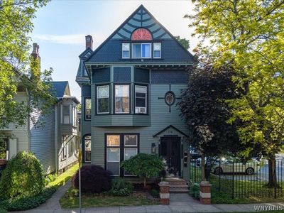 174 Mariner St