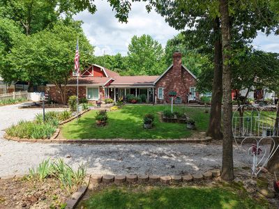 Property at 701 Spears Avenue, Crane, MO