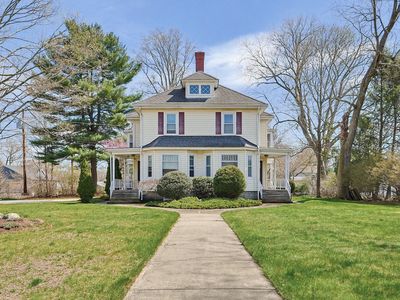 319 Central Ave