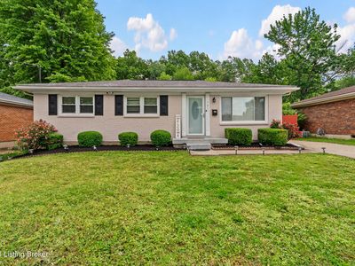 7611 Mackie Ln