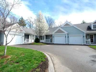 12 Strawberry Ln #F