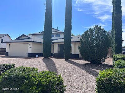 4854 Loma Loop